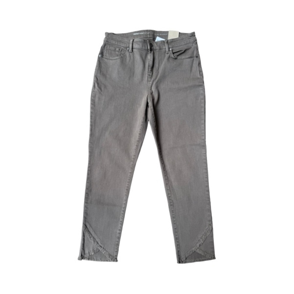 NWT Chicos Women’s Perfect Stretch Girlfriend Slim Ankle Taupe Jeans Size 8